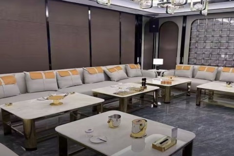 遵义KTV模特招聘,酒水促销高薪招风采出众的你